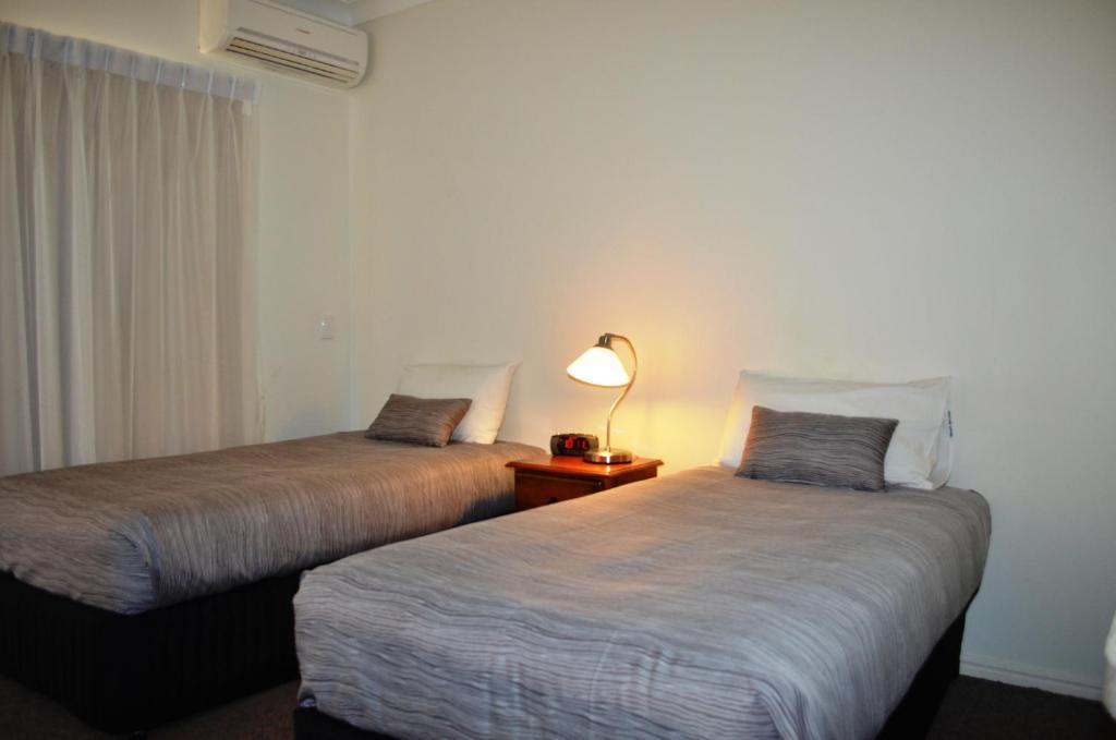 Redland Bay Motel Brisbane Room photo